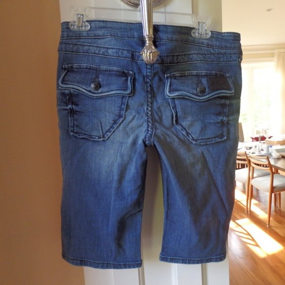 NWT Stitch's Bermuda low rise jean shorts 12" leg size 28 - Picture 3 of 4
